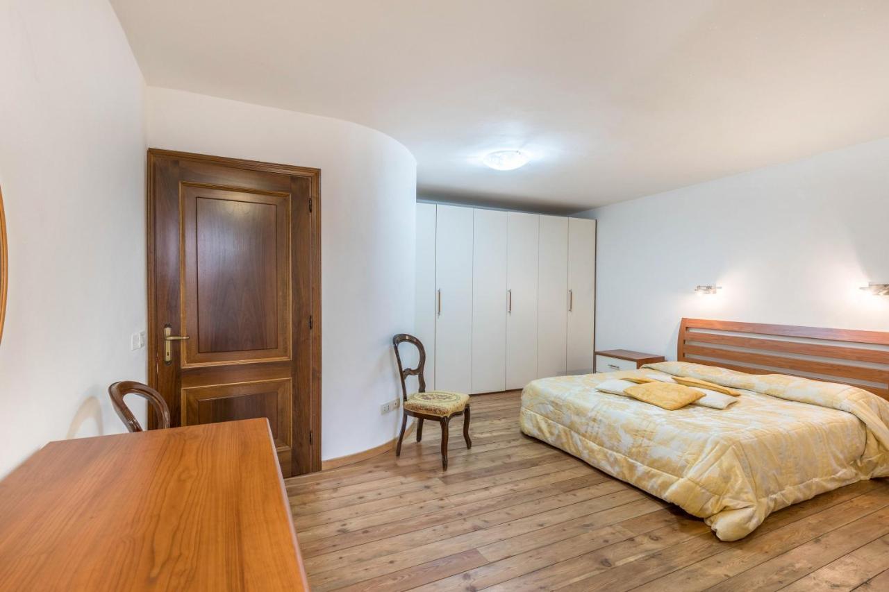 Appartamento Luna San Felice del Benaco Exterior foto