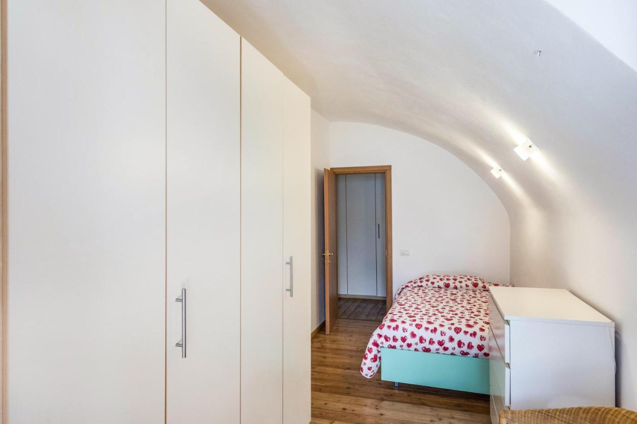 Appartamento Luna San Felice del Benaco Exterior foto
